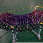 Low Price Mobile Powerless flexible telescopic belt skating conveyor roller system for box