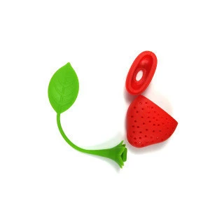 Manufacturers Direct Selling Mini Strawberry Silicone Tea Filter