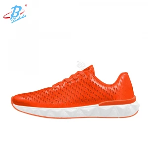 Newest Factory Custom Made Embossed Wholesale Breathable Walking Training Unisex Low Cut Fashion Microfiber Upper Running Shoes