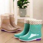 Outdoor Waterproof  Wear Resistant Women non-slip Pvc Rain boots