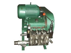 Sewer pipe cleaning pump