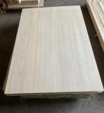 Slavonian oak – edge-glued and finger-jointed panels