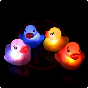 2018 hot selling glow duck flashing glow duck