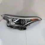 81170-10A00 Car body parts HEADLAMP HALOGEN LED HEADLIGHT for Toyota CHR2020