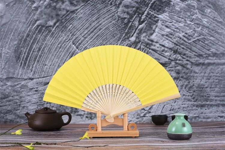 Foldable Hand Fan Design Your Own Custom Bulk Chinese Bamboo Paper Fan