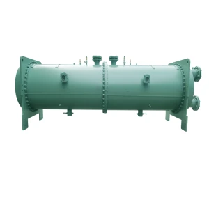 High efficiency flooded type evaporator for chiller unit