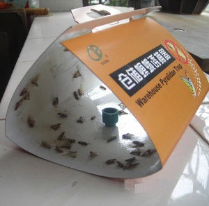 Hot sell Tineola Bisselliella moth feromon cathers to control clothes moth pheromone traps