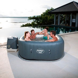 Hydro Jet Massage System Square Inflatable Spa Hot Tub For Family 4-6 Person