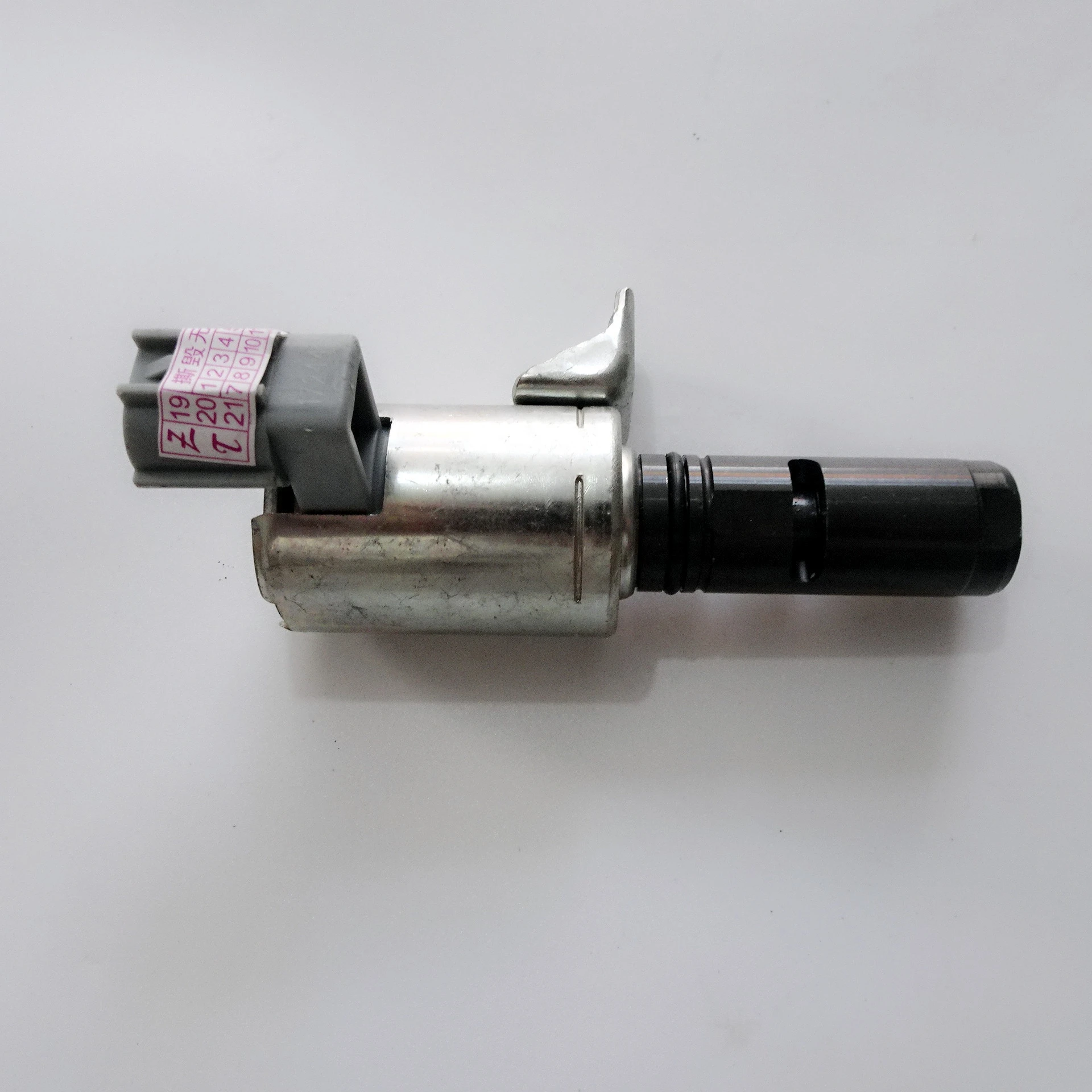 Intake &amp; Exhaust Camshaft Position Actuator Solenoid Valves