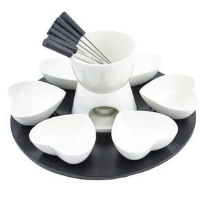 Kitchware heart shape white color ceramic melting fondue chocolate cheese pot for dinnerware