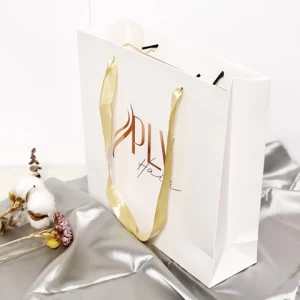 Luxury Gift Bag OEM Customized Cardboard Paper Shopping Bag With printing logo Satin Ribbon Handle