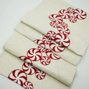 Manufacture red embroidery swirl design mexican party table runner for sale