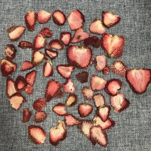 MD16 Organic High Quality Fresh Dried Fruits Slices Dried strawberry slices