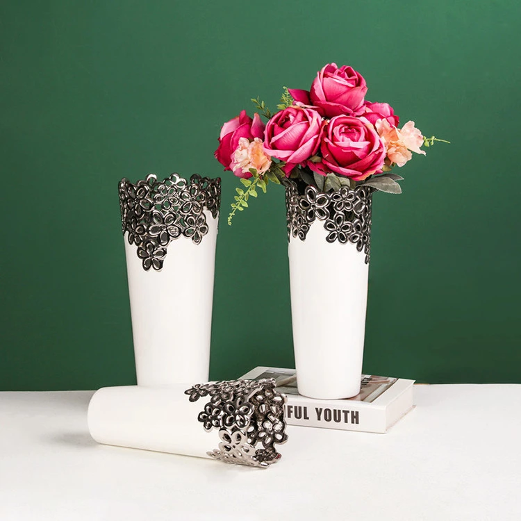 Modern luxury silver plating hotel decorative item ceramic vases for home decor