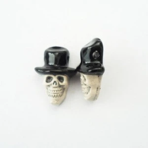 Peru high quality hand painted ceramic pendants, Skull w/. Top hat shaped ceramic jewelry pendant
