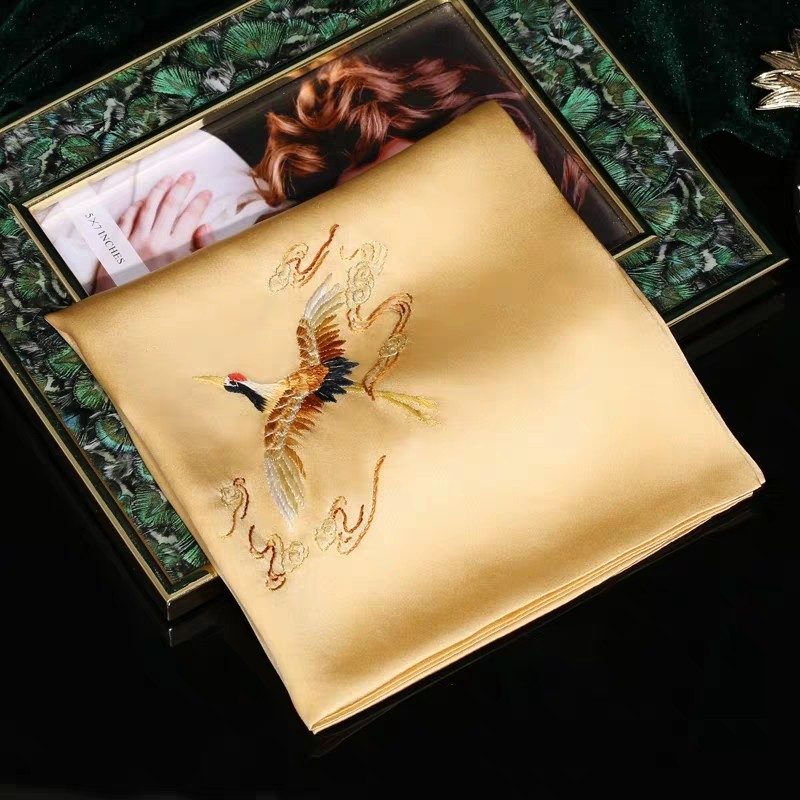 Popular GiftChinoiserie Mulberry Silk Hand Embroidered Handkerchief for Men and Ladies EIT-022