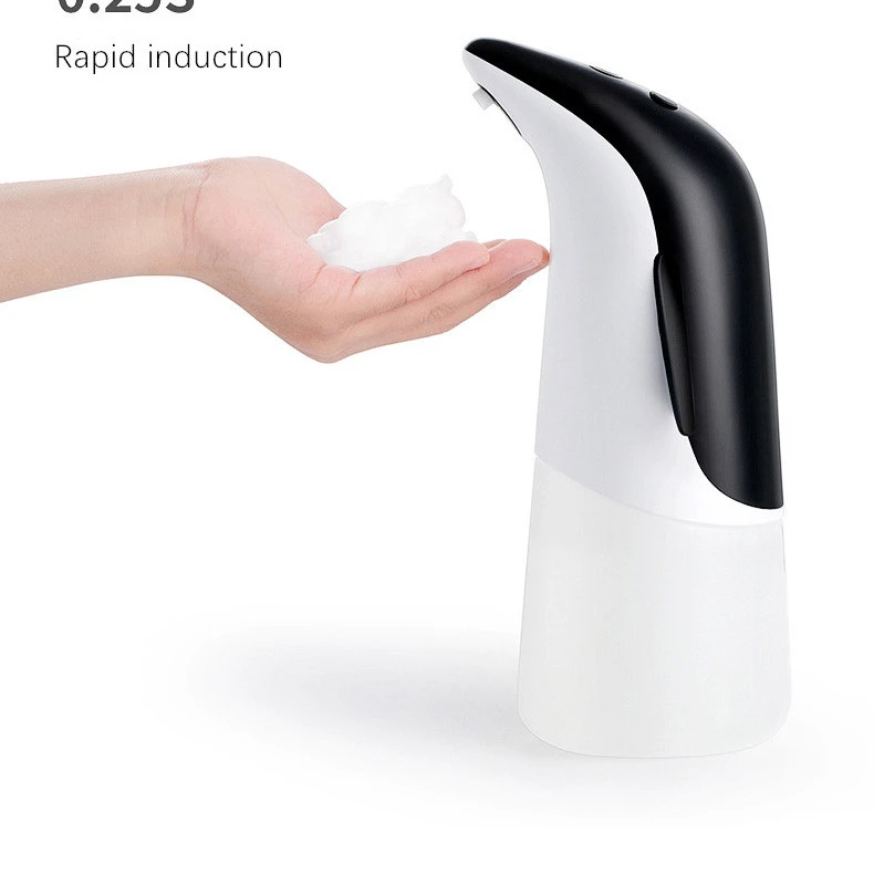 USB rechargeable Penguai shape ABS free standing animal cartoon automatic foam soap dispenser