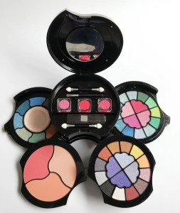 wholesale high quality fashion color  makeup set
