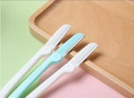 Wholesale private label safety plastic eyebrow razor trimmers foldable eyebrow razor for ladies