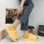 Women Furry Slippers Ladies Cute Plush Fox Hair Fluffy Sandals Womens Fur Slippers Winter Warm Slippers for Women Hot