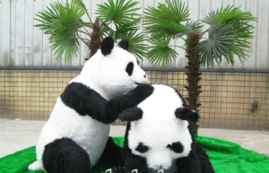 life size realistic animatronic panda model for park﻿