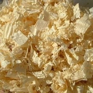 high quality Pine Wood Shavings For Horse Bedding / Pine Sawdust for Horse And Chicken
