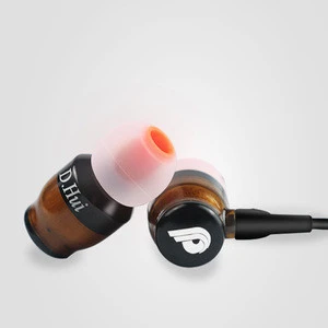 2018 Mobile accessories true wired wooden in-ear earphone