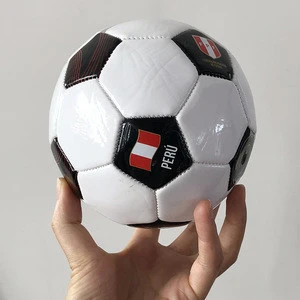 2018 New Size 2 Mini Soccer Football for Children Christima New Year Gifts for Toys Soccer