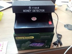 4W Longwave AA Battery Operated Ultraviolet Counterfeit Money Detector