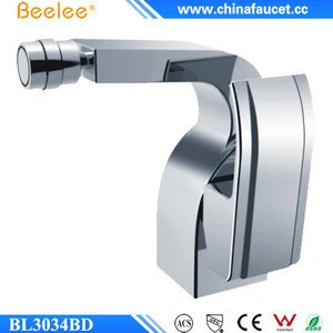 Beelee BL3034BD Modern Single Handle Single Hole Bathroom Toilet Bidet Faucet