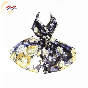 China Supplier young girls square Twill silk scarf shawl 90x90