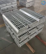 composite non-slip outdoor galvanised serrated exterior heavy duty steel stair treads