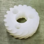 crown wheel and pinion PP plastic helical gear wheel with ratio 8 for power transmission machine