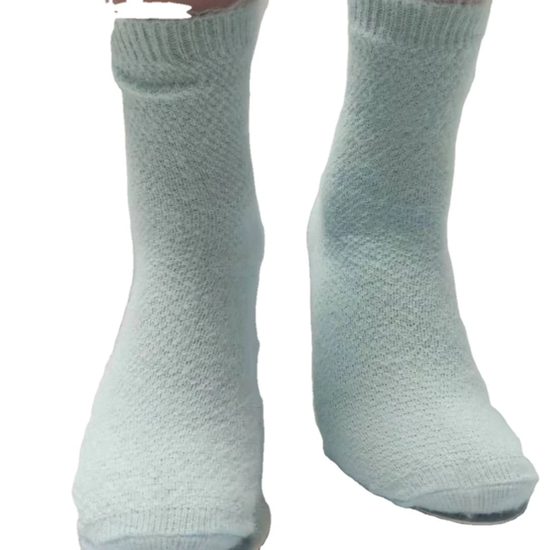 Fashion Customized  Factory Wholesale  Wool Silk Socks  Lady High Socks Gift Bag Cotton Crew Socks