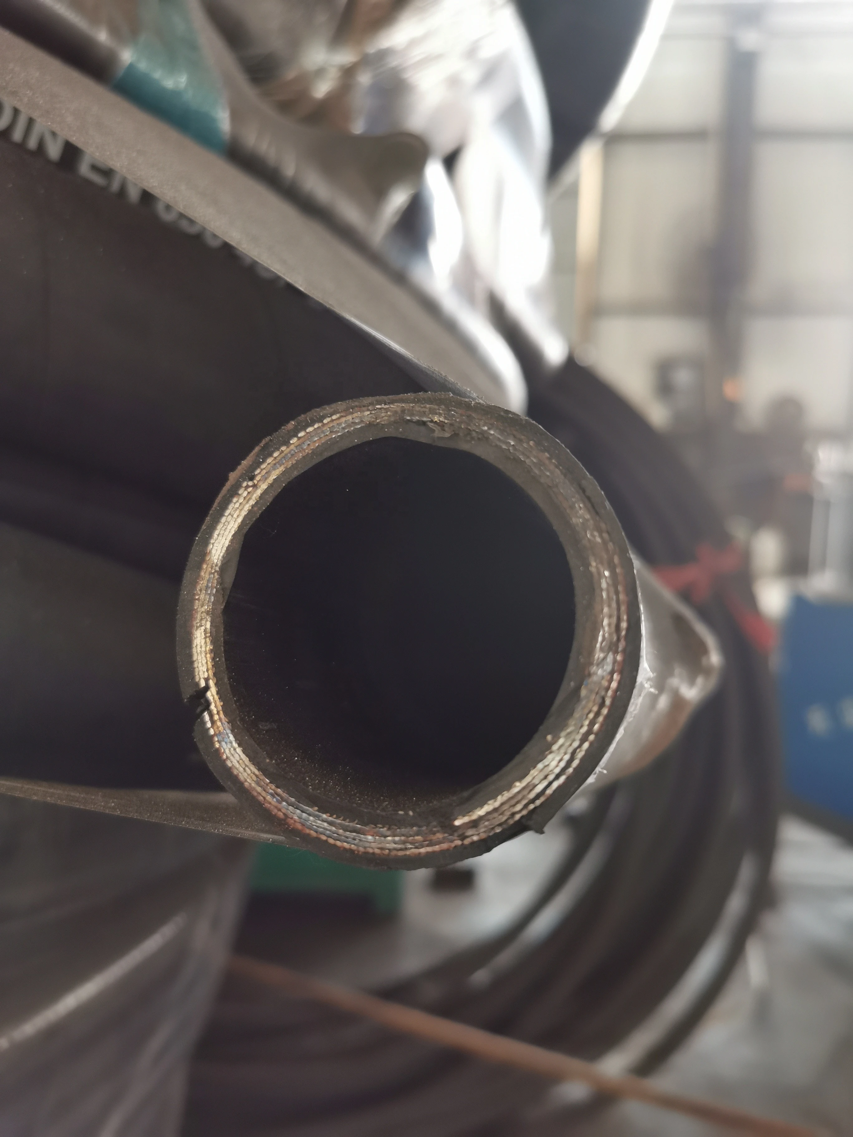 High Pressure Braid Steel Wire Reinforced Hydraulic Flexible Rubber Hose Pipe/Oil fuel oilLubricants emulsion glycol water hose