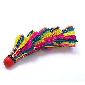 High quality colored feathers badminton shuttlecock for sports