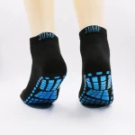 Hot sale Child and adult non slip yoga fitness trampoline custom grip socks