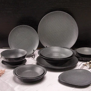 Hot sell restaurant dessert black color ceramic plates sets dinnerware