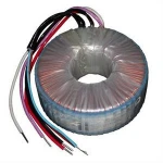 Low Magnetic Stray Field Transformer With Ring Constructure