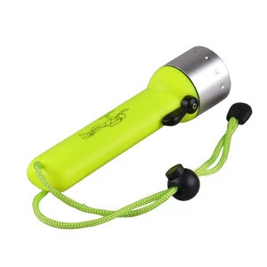 Powered by 4*AA Batterirs LED 3W Diving Torch Underwater 30M Submarine Light