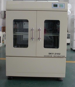 Vertical double-decked large capacity thermostatic incubator shaker