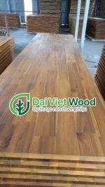 Oil-washed acacia wood panel used for interiors