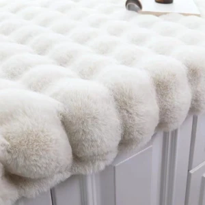 New Arrival Nordic Style Polyester Super Soft Faux Rabbit Fur 3D Bubble Area Carpet For Living Room