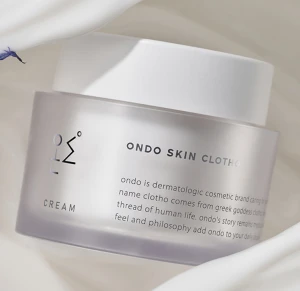Vegan-Certified, Dual Functionality,Brightening & Anti-Aging Cream, With Patented CLOTHO™ Complex