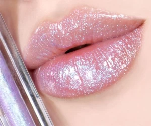 Custom Cosmetic Private Label Moisturizing High Pigmented Pearl Shimmer Lipgloss China Supplier
