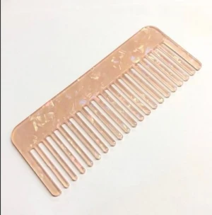 Pinky Girl Marble Comb