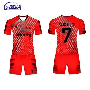 2018 Newest arrival thai quality  sports jersey new model soccer team uniform