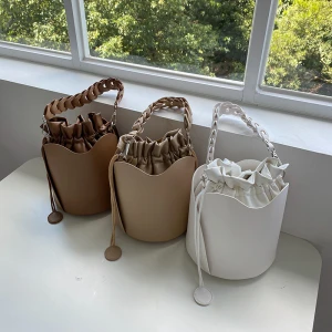 2021 bag female new style fairy bucket trend net celebrity same ins single shoulder messenger bag