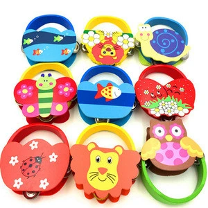 Best selling high quality insect shape handle shaking baby play wooden toy musical instrument