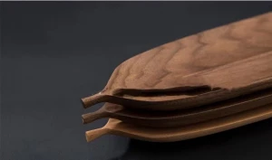 Black walnut plate leaf wood tray dried fruit snack leaf shaped solid wood fruit tray